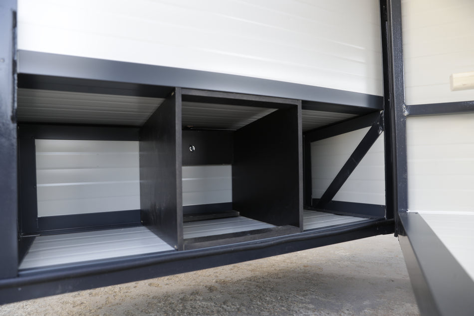 Hühnerstall - Hühnerhaus Rosina Allrad winterfest Stahlstall für 11 Hühner mit 4 Räder Ag/Chg